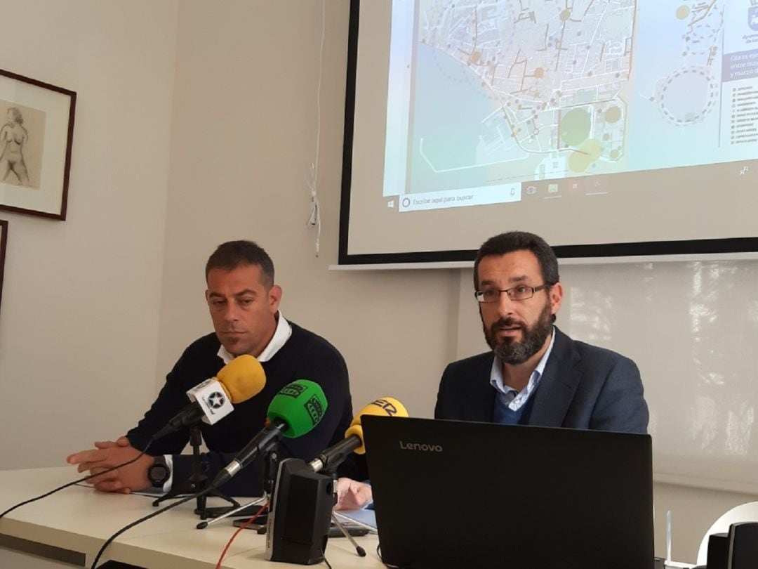 Juan Macías y Juan Franco, durante la rueda de prensa de este miércoles.