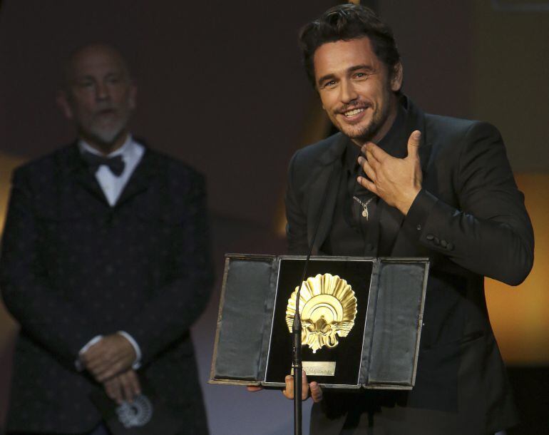 GEl director y actor James Franco recoge hoy la Concha de Oro a la Mejor Película por &quot;The Disaster Artist&quot;, durante la gala de clausura de la 65 edición del Festival Internacional de Cine de San Sebastián