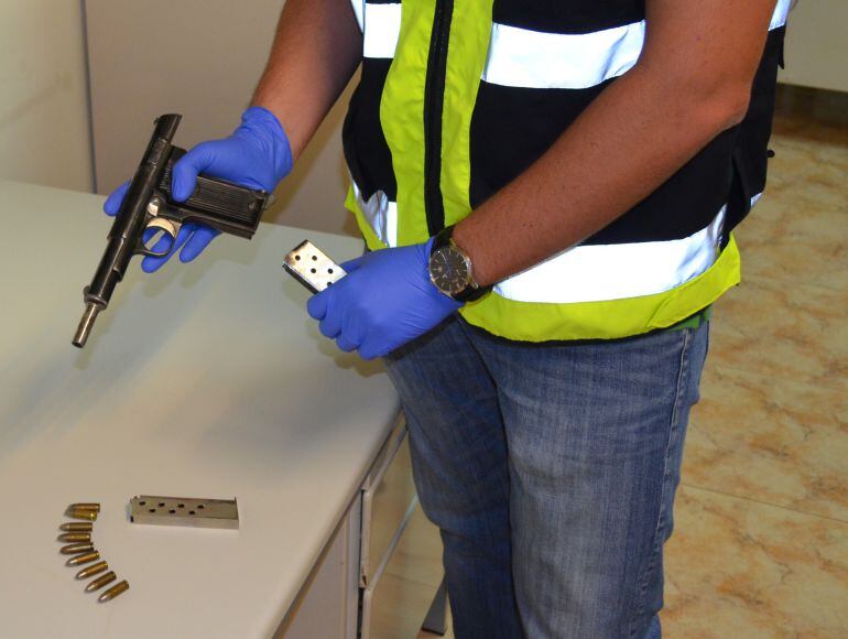 Arma incautada en Xàtiva