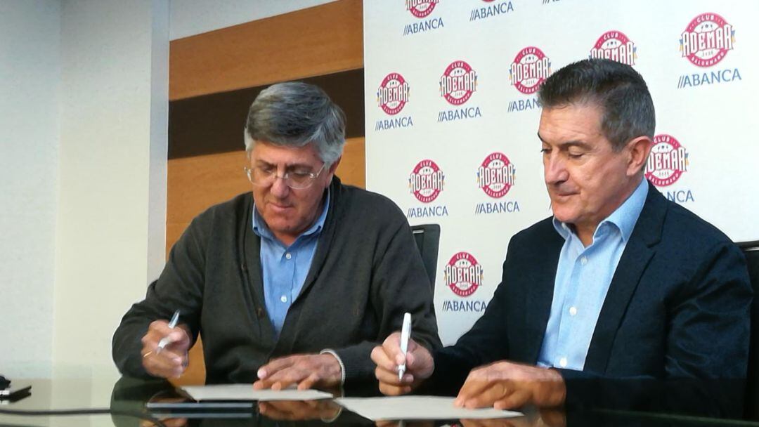 Manolo Cadenas y Tano Franco firman el contrato para las tres próximas temporadas 