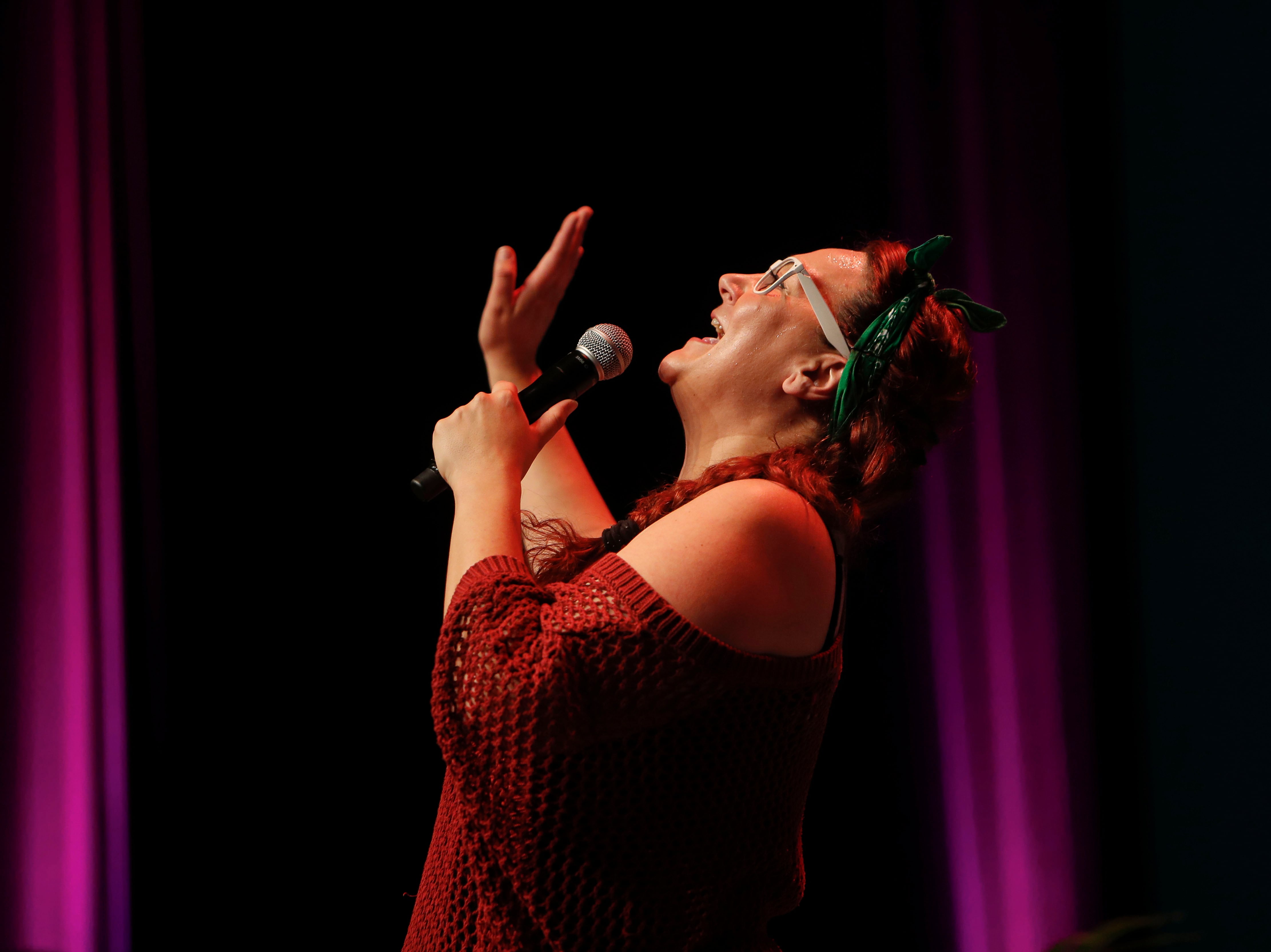 &#039;Con Voz de Mujer&#039; de la Cadena SER llena Espai Rambleta en València de inspiración y aprendizajes con Macarena Berlín, Valeria Vegas, Irene López, Eva y Qué, María Esclapez, Gemma Palacio (esperansagrasia_) y Noemí Casquet