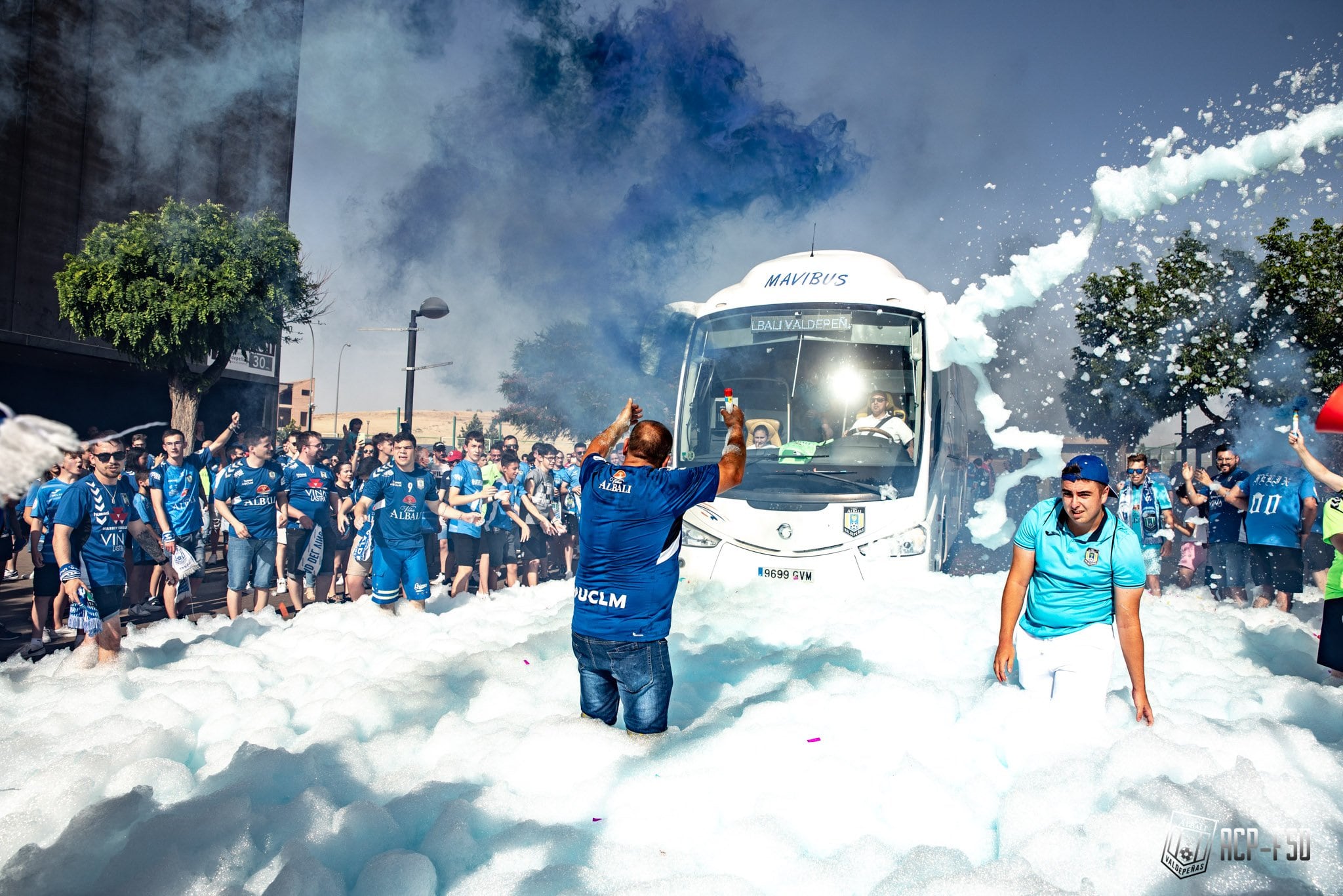 Imagen del recibimiento del pasado domingo al Viña Albali Valdepeñas, en el marco del partido de vuelta de los cuartos de playoff