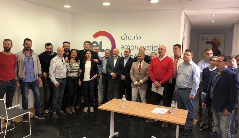 La nueve Asocaición provincial de Hosteleros se presentaba en la sede del CEL