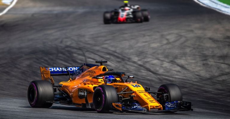 Fernando Alonso, durante los entrenamientos libres en el circuito de Hockenheim