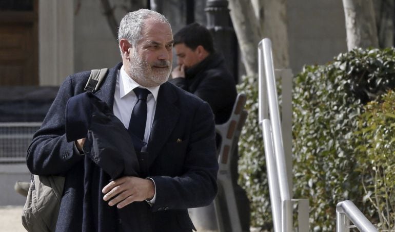 El exdirector deportivo del FC Barcelona Andoni Zubizarreta tras declarar como testigo este martes