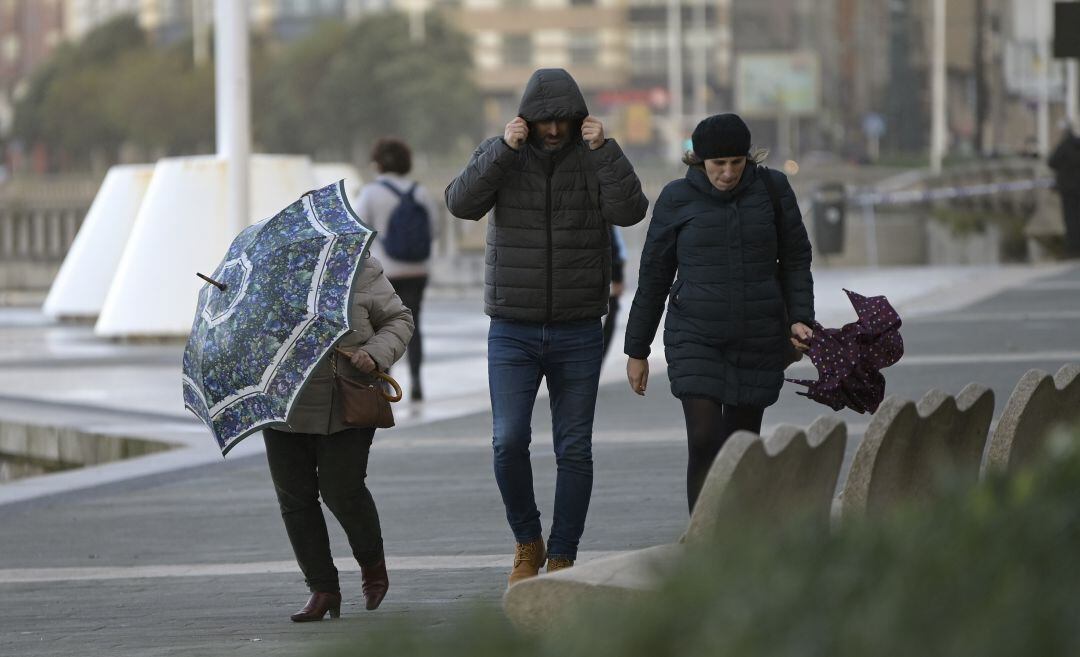 Llucias intensas en A Coruña.