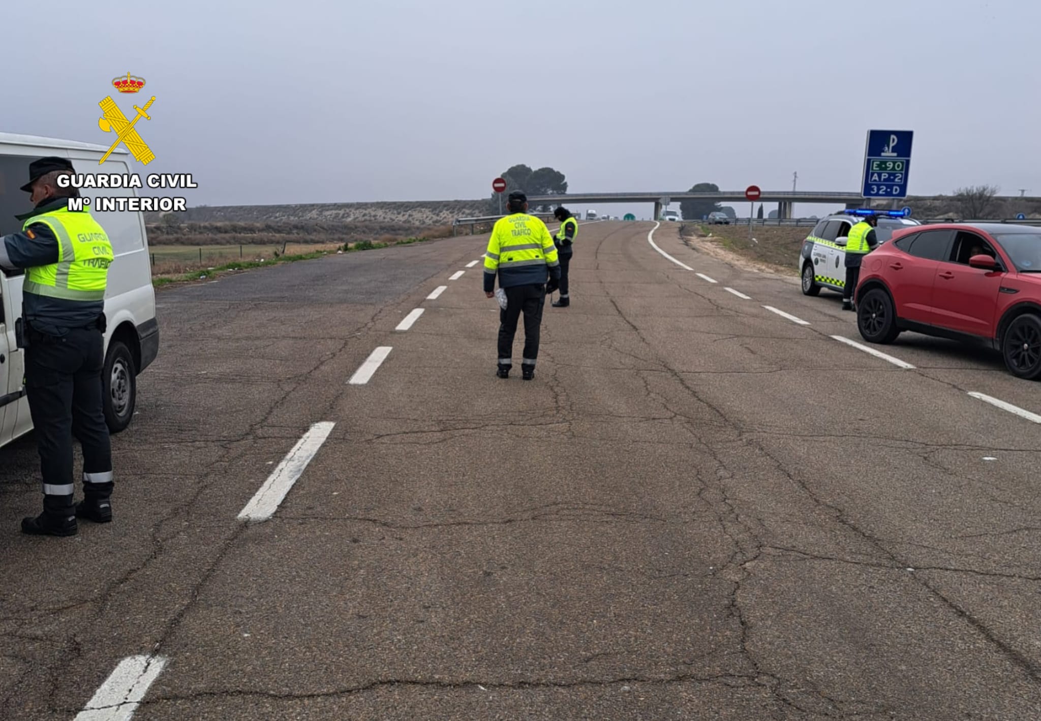 Control de tráfico en Bijuesca (Zaragoza)