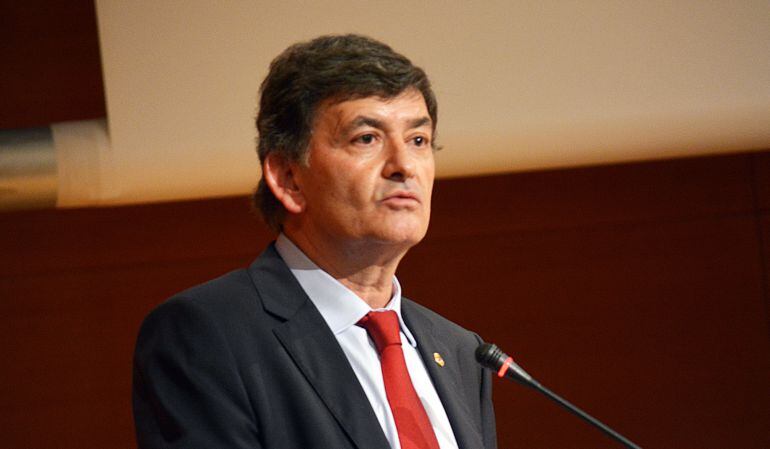 El president del Nàstic, Josep Maria Andreu, durant la Junta General d'Accionistes.