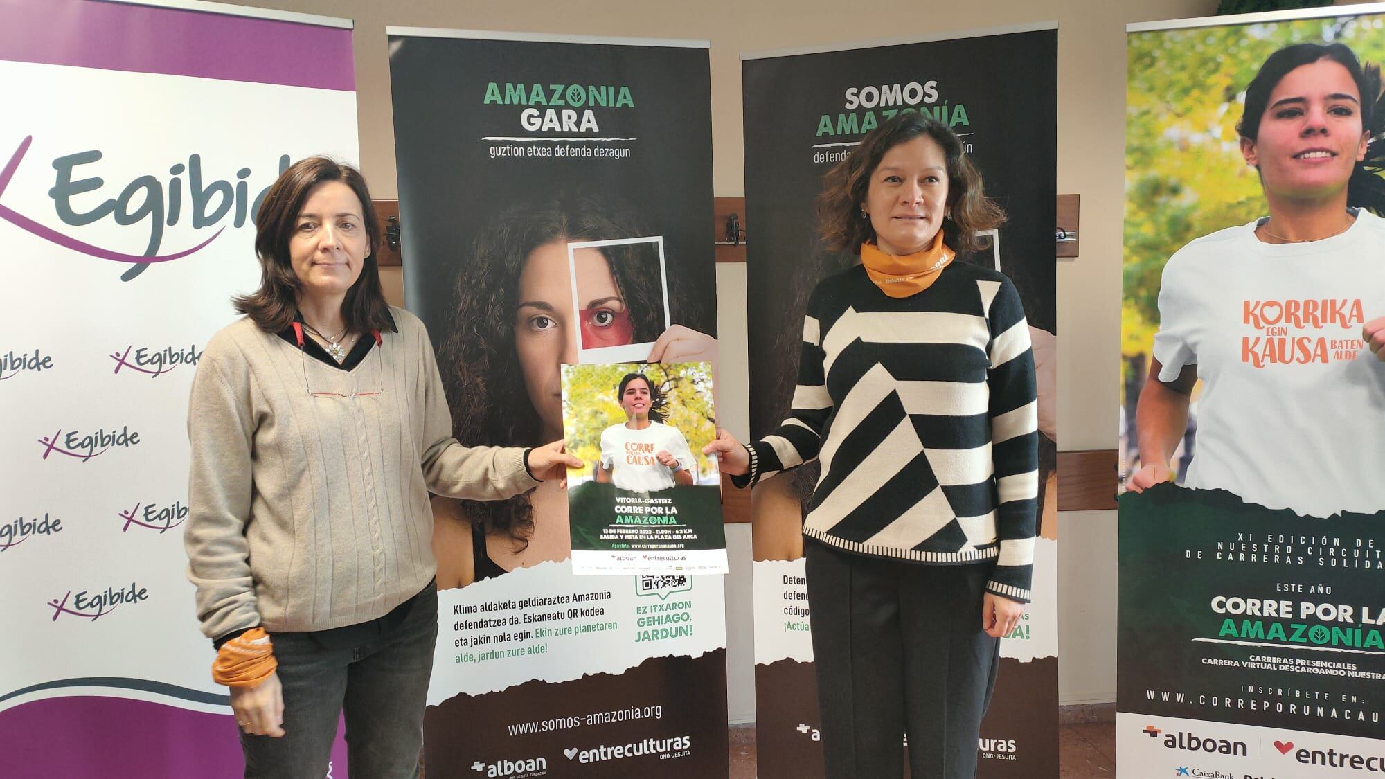 Mila Álvarez de Eulate, directora de Identidad y Misión de Egibide y Mary Tere Guzmán, adjunta a dirección de ONGD Alboan