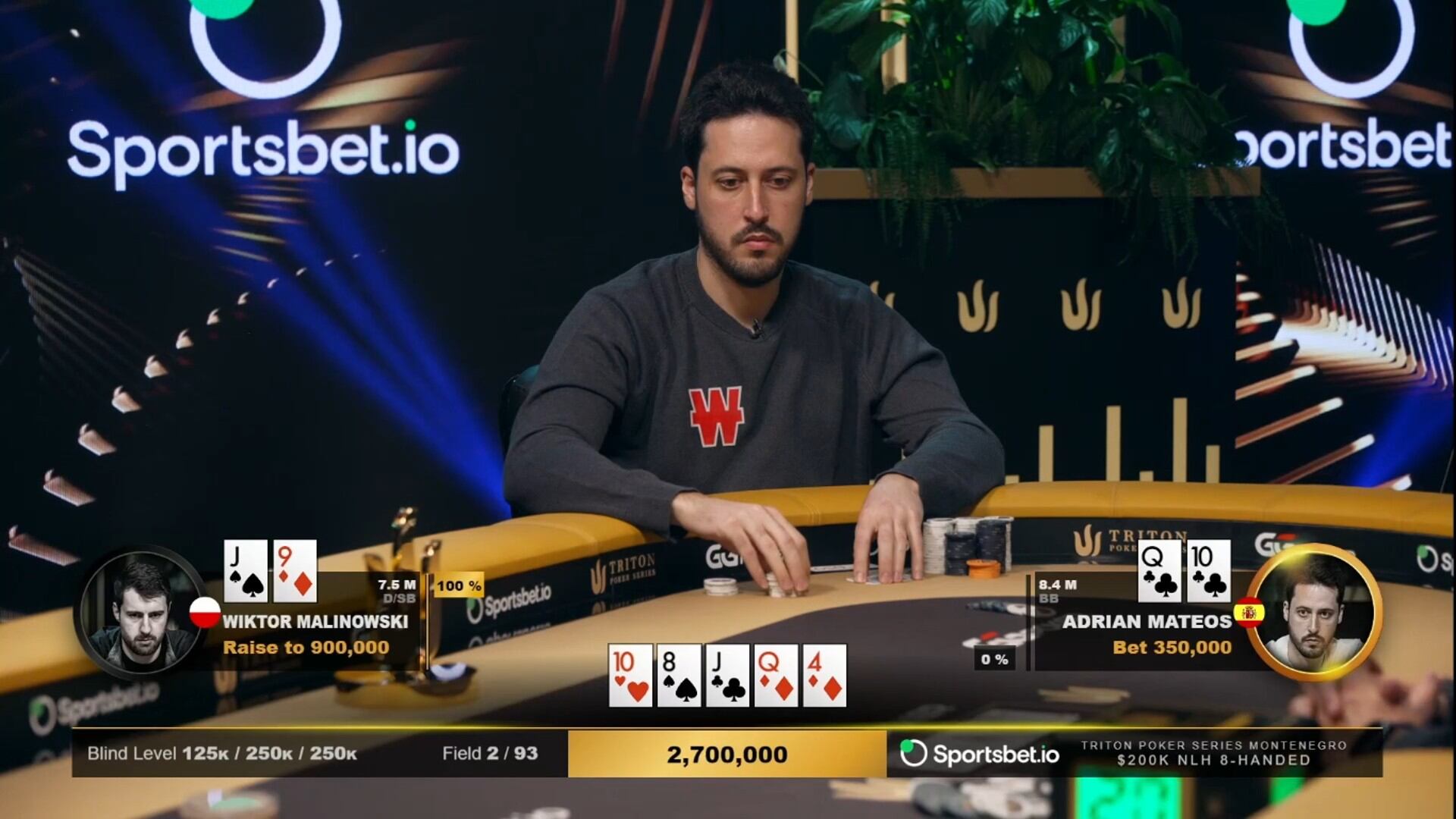 Adrián Mateos en el cara a cara final del 200K NLH 8-Handed de Montenegro