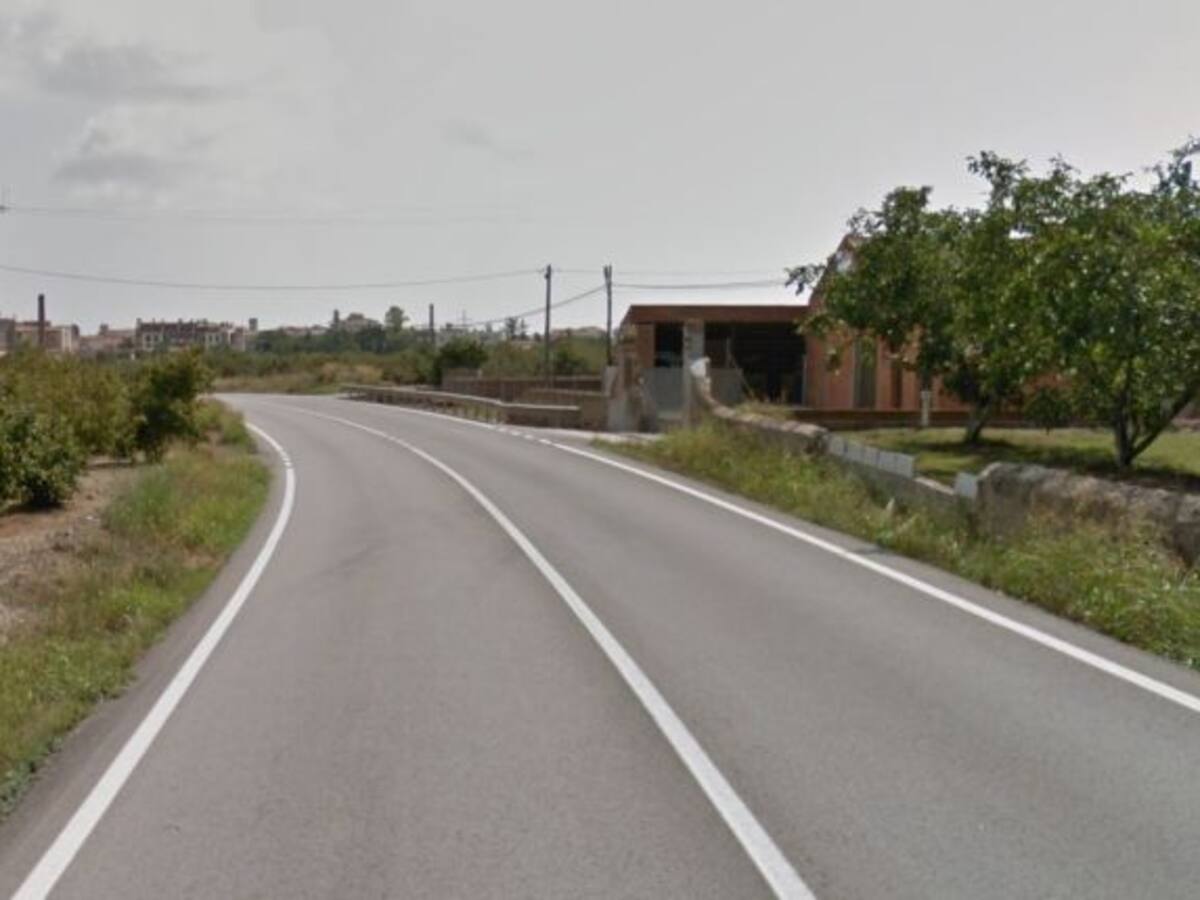 El vianant atropellat estava begut i estès a la carretera