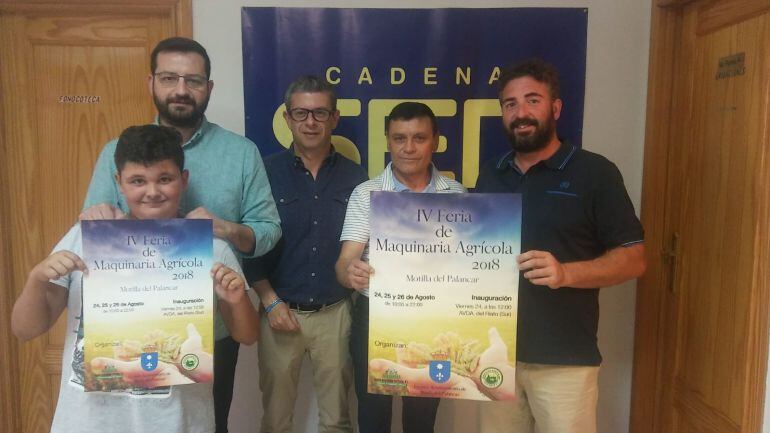 Los responsables de la IV Feria Agrícola durante su presentación en los micrófonos de la SER.