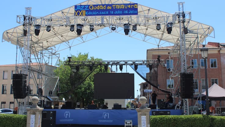 La plaza del Pan de Talavera: historia, cerámica y Jazz