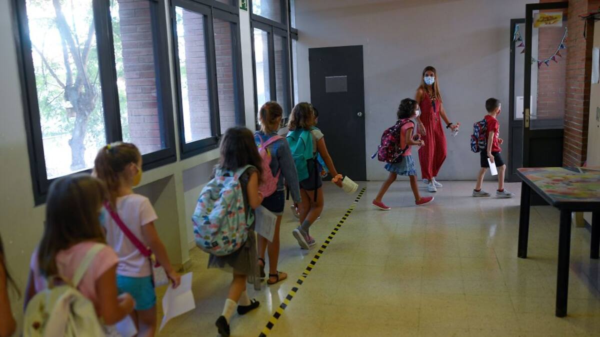 Asturias rebaja los casos de coronavirus en las aulas: 600 contagios durante los últimos siete días