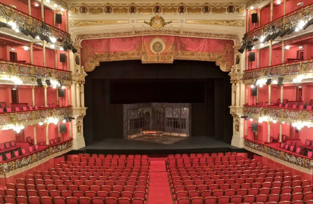 Las ayudas extraordinarias para los artistas irán de 950 a 1.200 euros al mes 
 