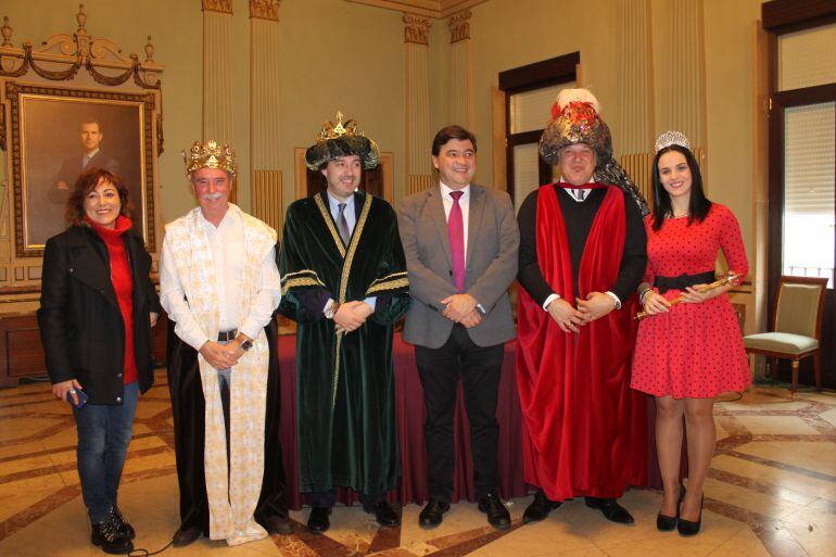 Coronación de los Reyes Magos en el Ayto de Huelva