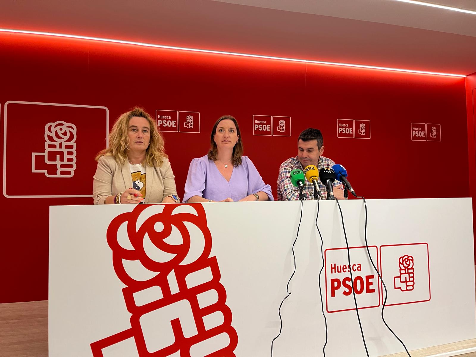 Olvido Moratinos, María Rodrigo y Fernando Sánchez en rueda de prensa