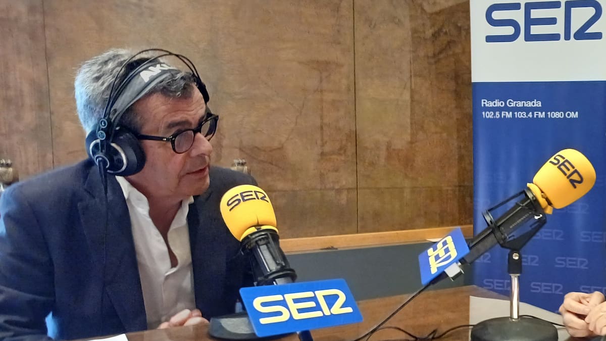 Juan Ramón Ferreira: adiós al concejal de Cultura de Granada, el político "afable, dialogante y familiar"