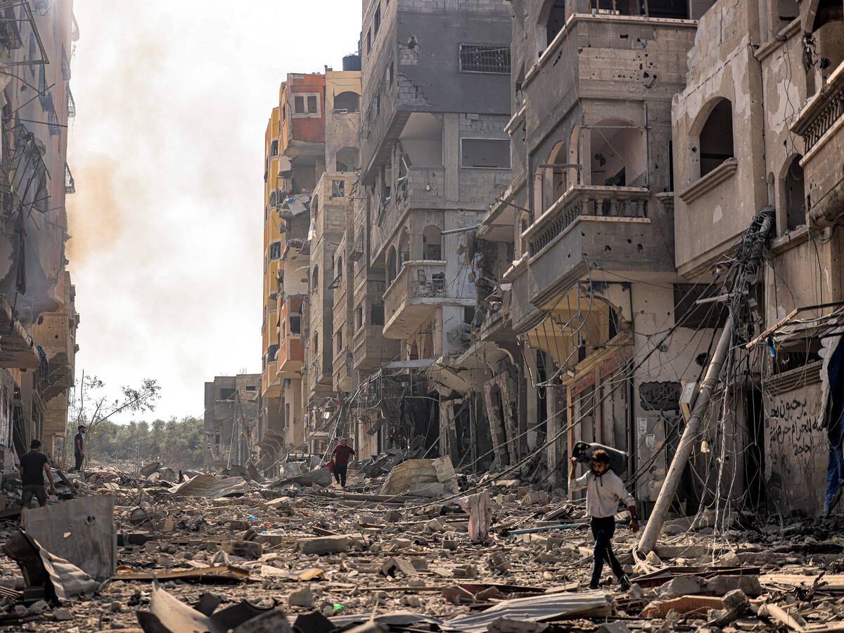 "Mis hijos y yo somos españoles y tenemos derecho a salir de la Franja": una madre pide al Gobierno que les evacúen de Gaza