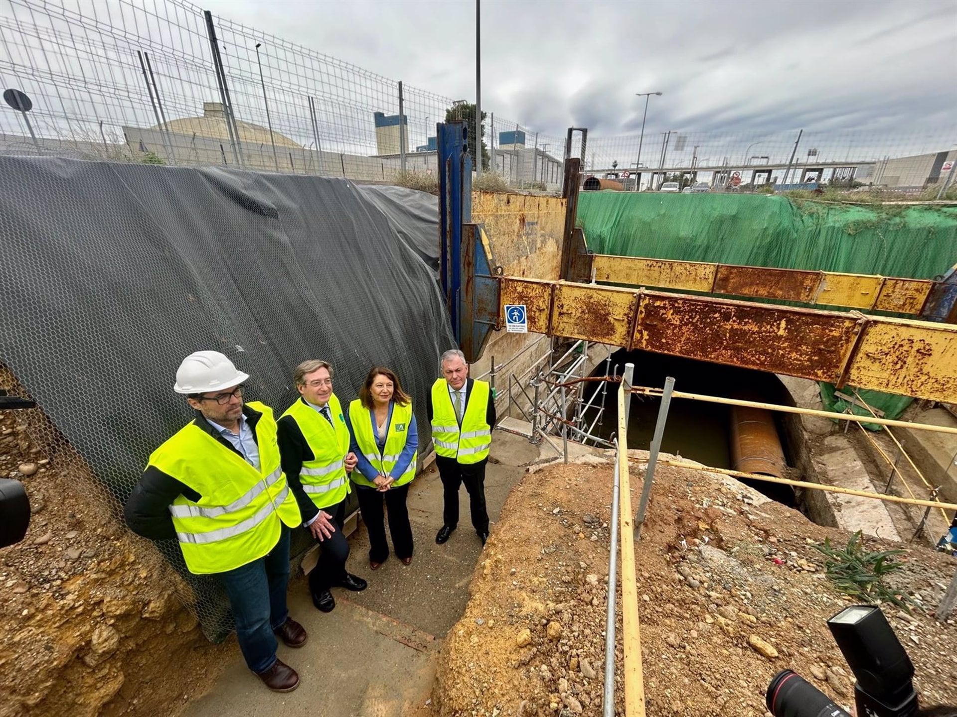 Obras en el colector emisario Puerto de Sevilla/ Junta de Andalucía