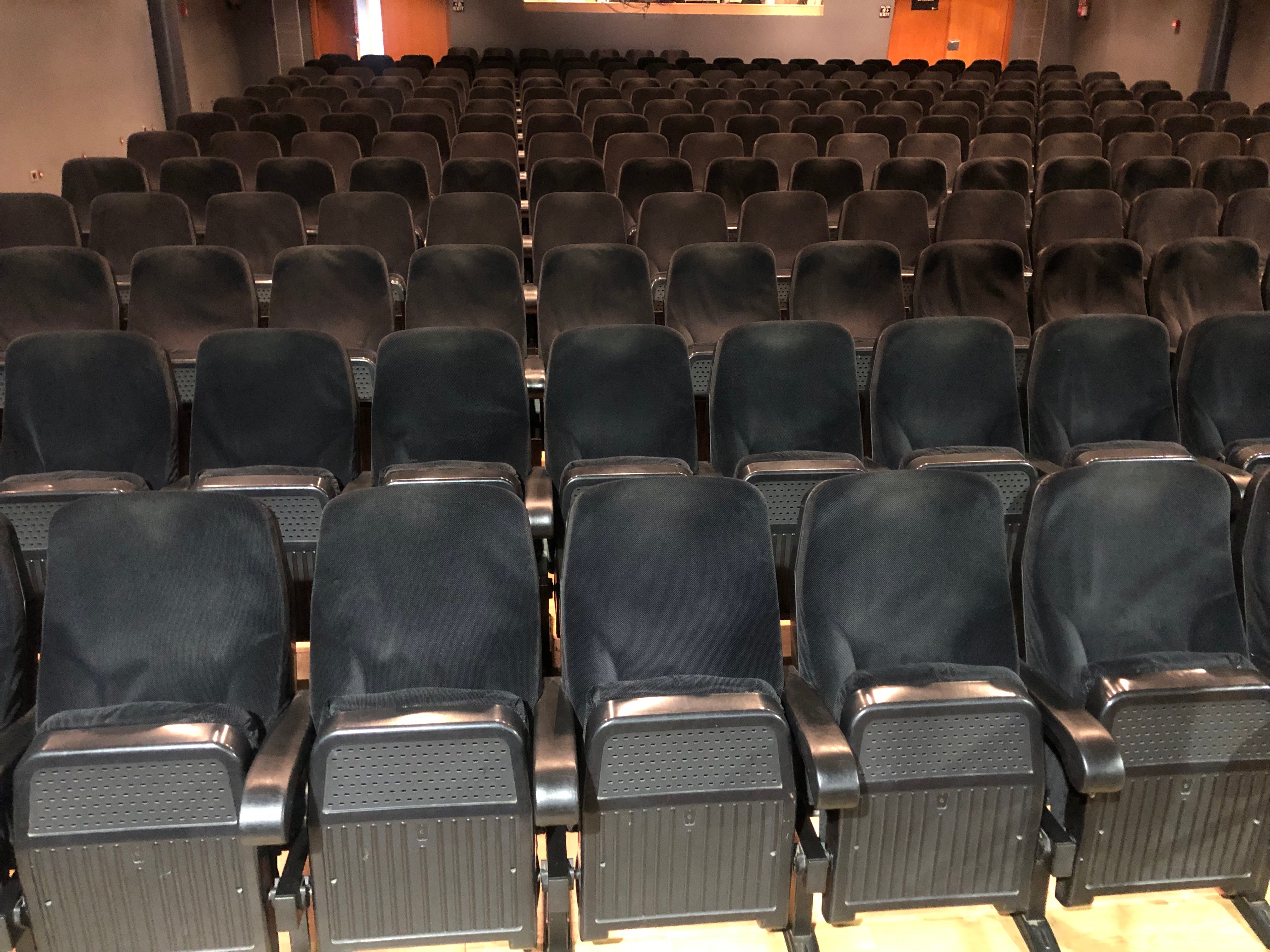 Butacas que serán intervenidas.