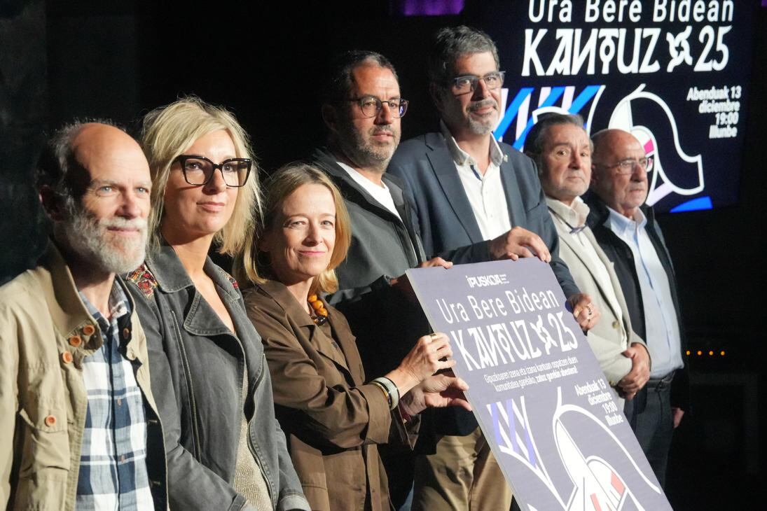 Presentación de Ura Bere Bidean en el Aquarium