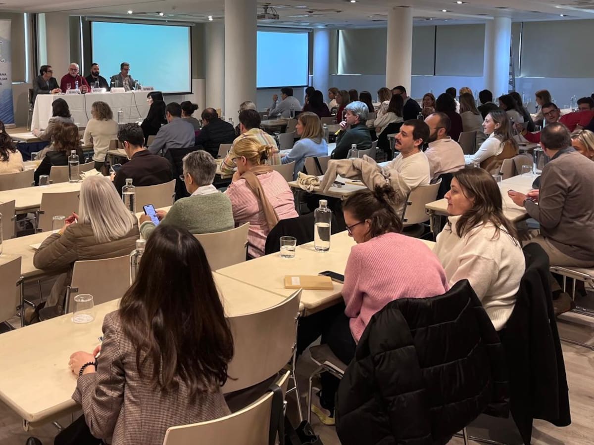 El Departamento de Salud del Hospital de Elche impulsa el intercambio de innovación en Atención Primaria en el II Congreso de Buenas Prácticas