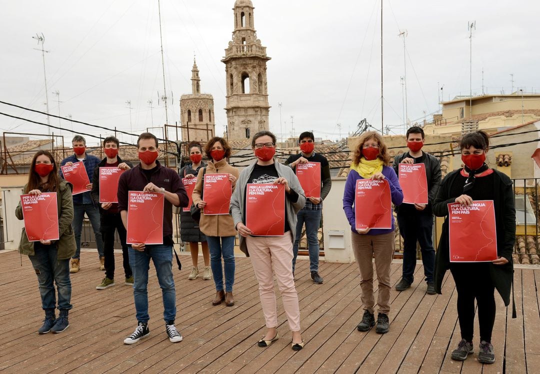 Presentación de los actos por el 25 d&#039;Abril organizados por ACPV bajo el lema &#039;Per la llengua i la cultura, fem país&#039;