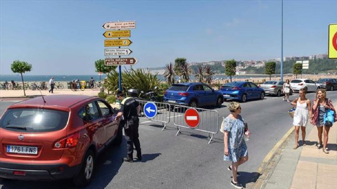 La nueva zona de estacionamiento regulado en la zona de Ereaga estará en funcionamiento de junio a septiembre y dispone de 650 plazas desde Arriluze hasta el Puerto Viejo