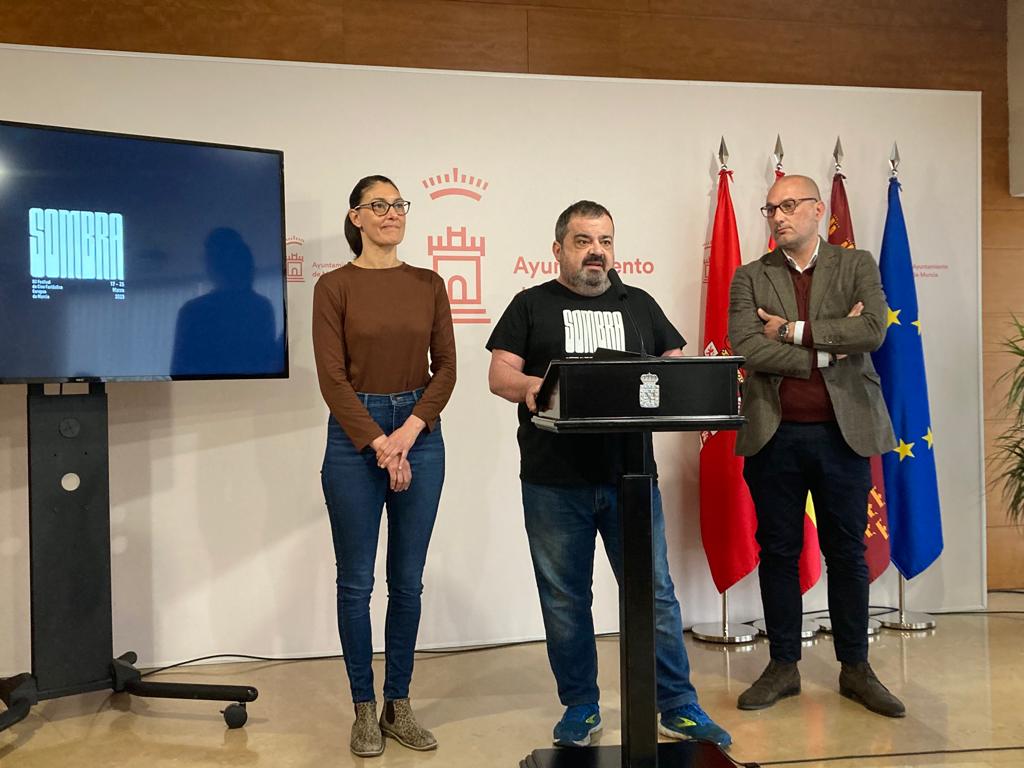 Javier García durante la presentación del festival