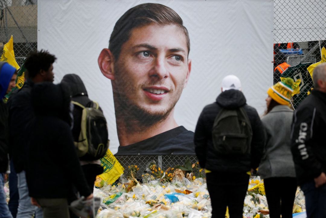 Homenaje a Emiliano Sala en el estadio del Nantes