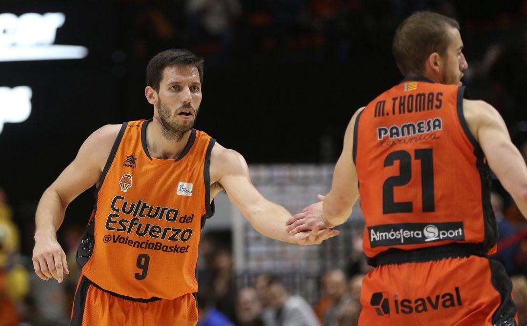 Matt Thomas y Van Rossom con Valencia Basket