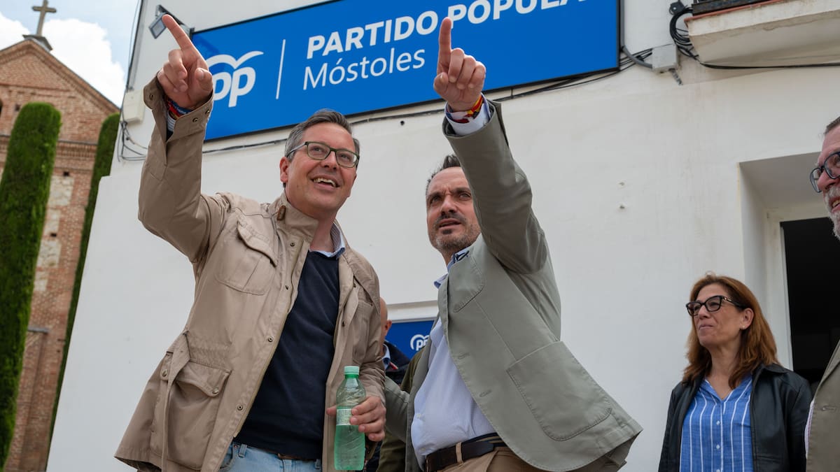 Ayuso purga al entorno de la exconcejal de Móstoles que denunció al alcalde por acoso sexual