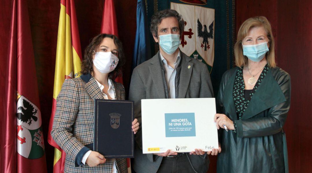 El Ayuntamiento de Alcobendas y FEBE renuevan su convenio para seguir desarrollando proyectos para combatir el consumo irresponsable de alcohol