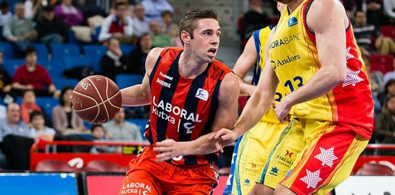 Fabien Causeur anotó 20 puntos y fue pieza clave para el triunfo de Laboral Kutxa