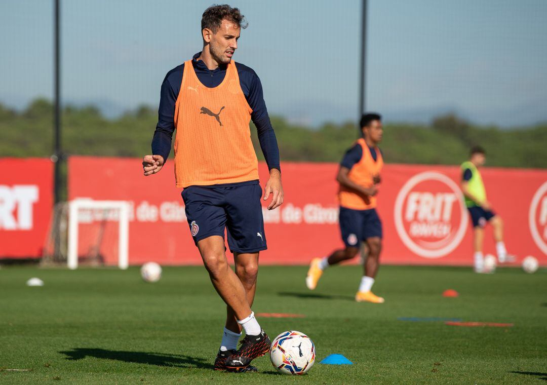 Stuani, en l'última sessió feta aquest matí a La Vinya.