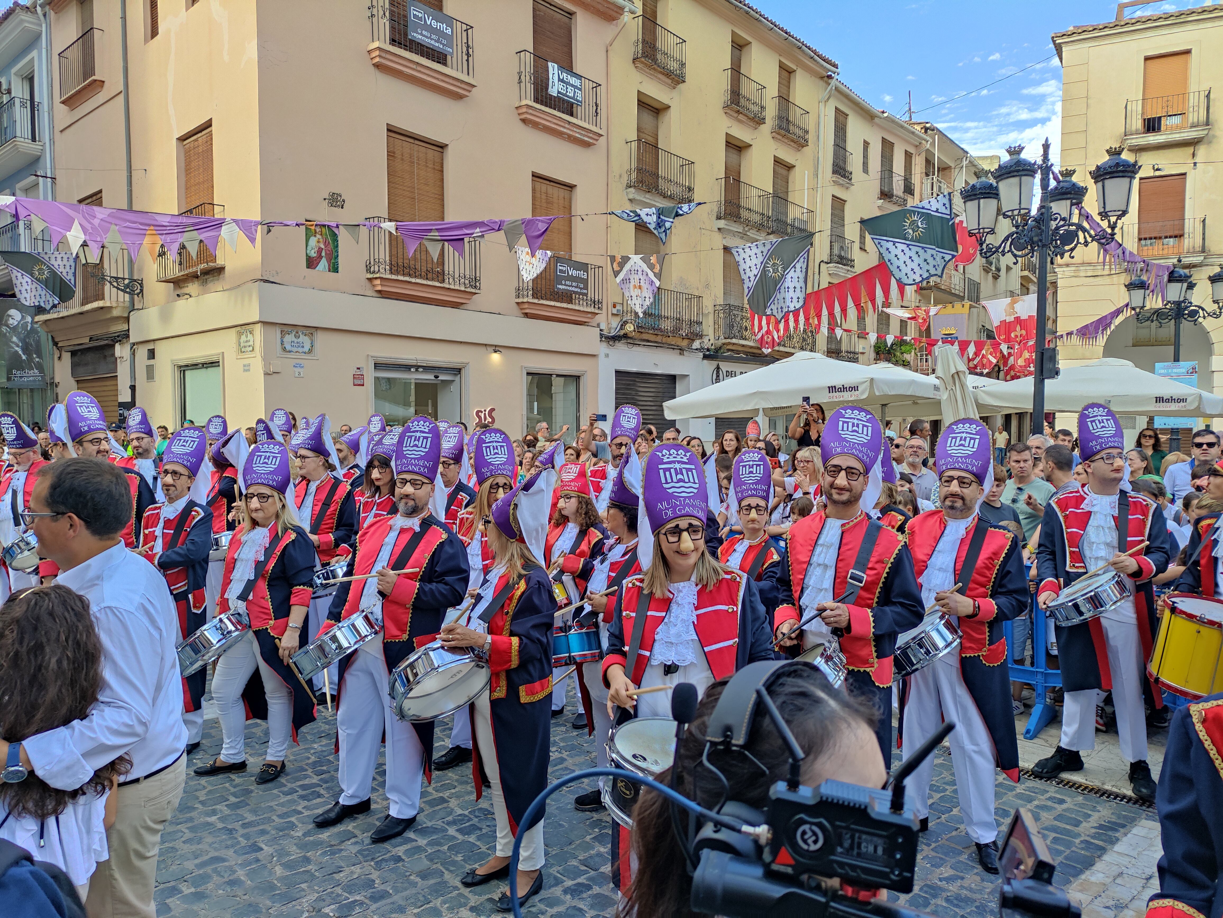 Concentración del Tío de la Porra en la Plaça Major