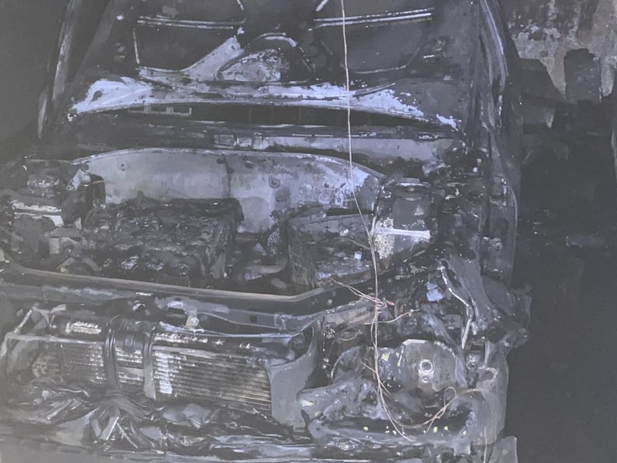 Detenidos dos jóvenes por provocar incendios intencionados en garajes de Novelda y Petrer