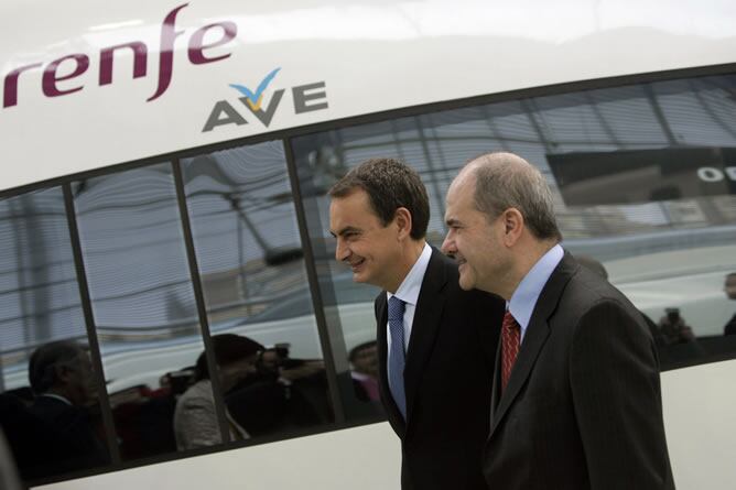 El presidente del Gobierno y de Andalucía, en la inauguración del AVE Madrid-Málaga