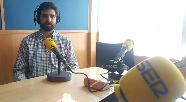 Javier Rodríguez Tello, enfermero colegiado que forma parte de la organización de las II Jornadas de Investigación en Enfermería.