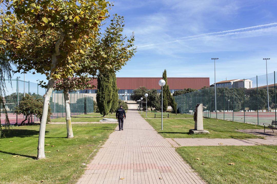Interior de la Escuela de Policía