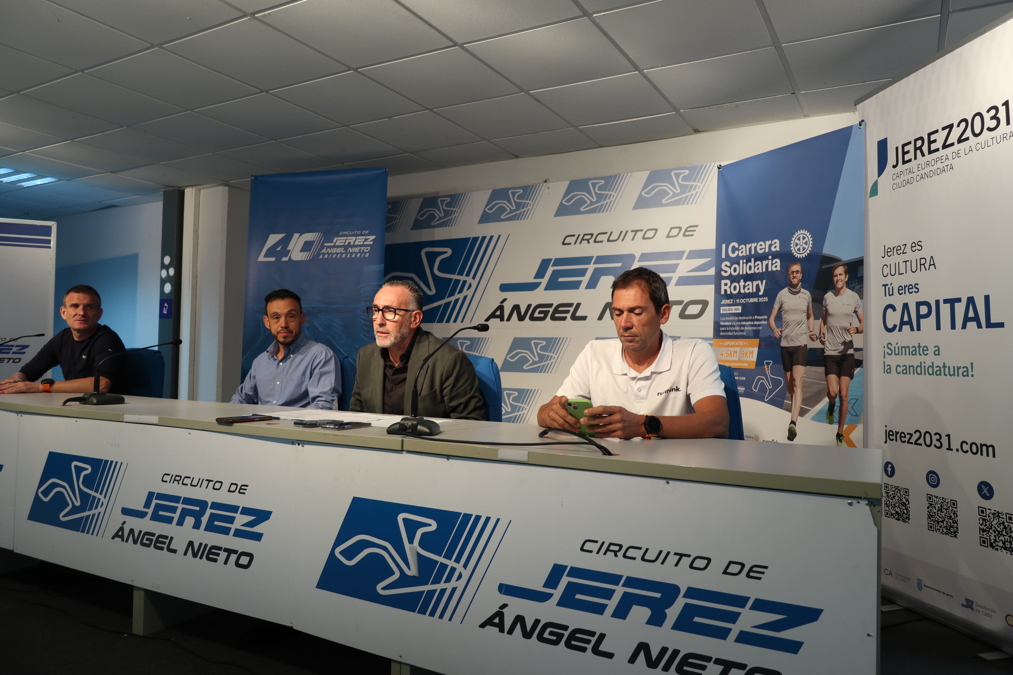 Presentación de la carrera solidaria Rotary