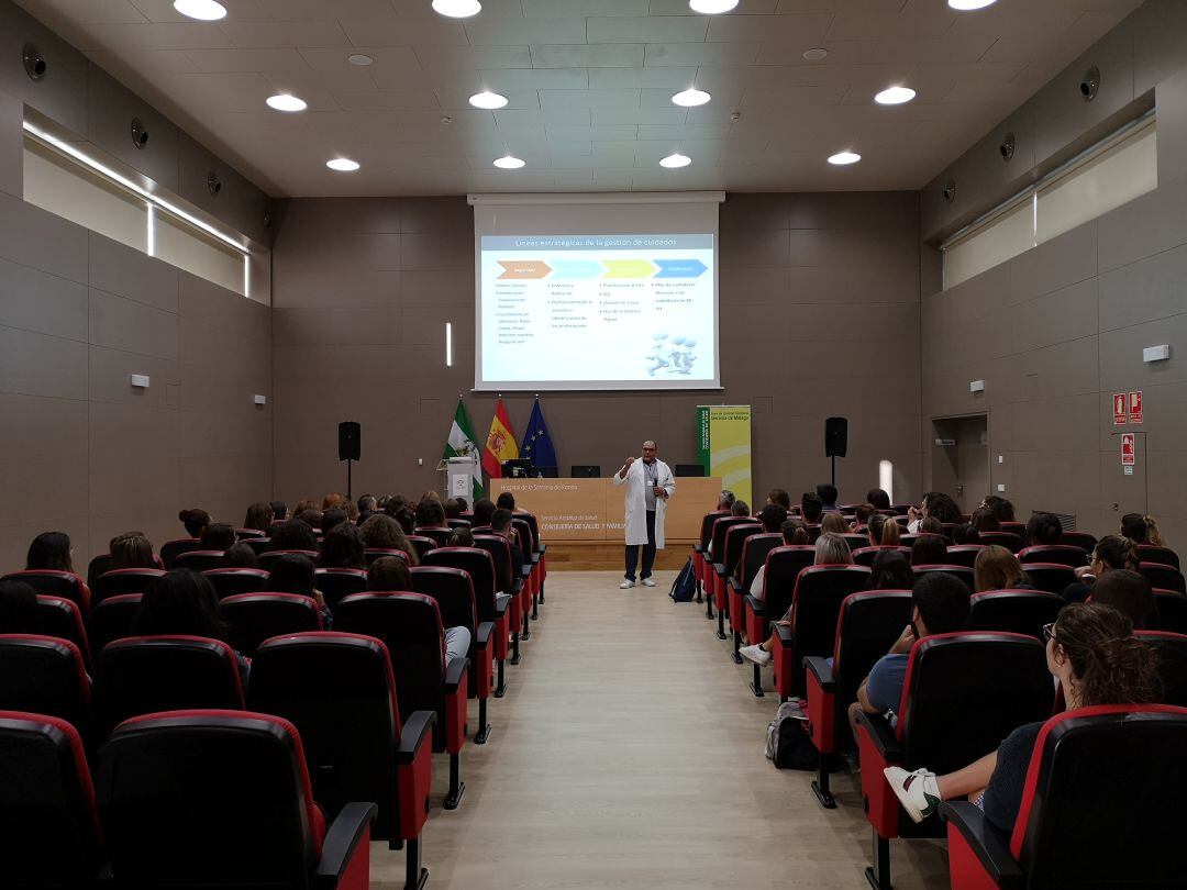 Acto de bienvenida al alumnado en el Hospital de la Serranía 