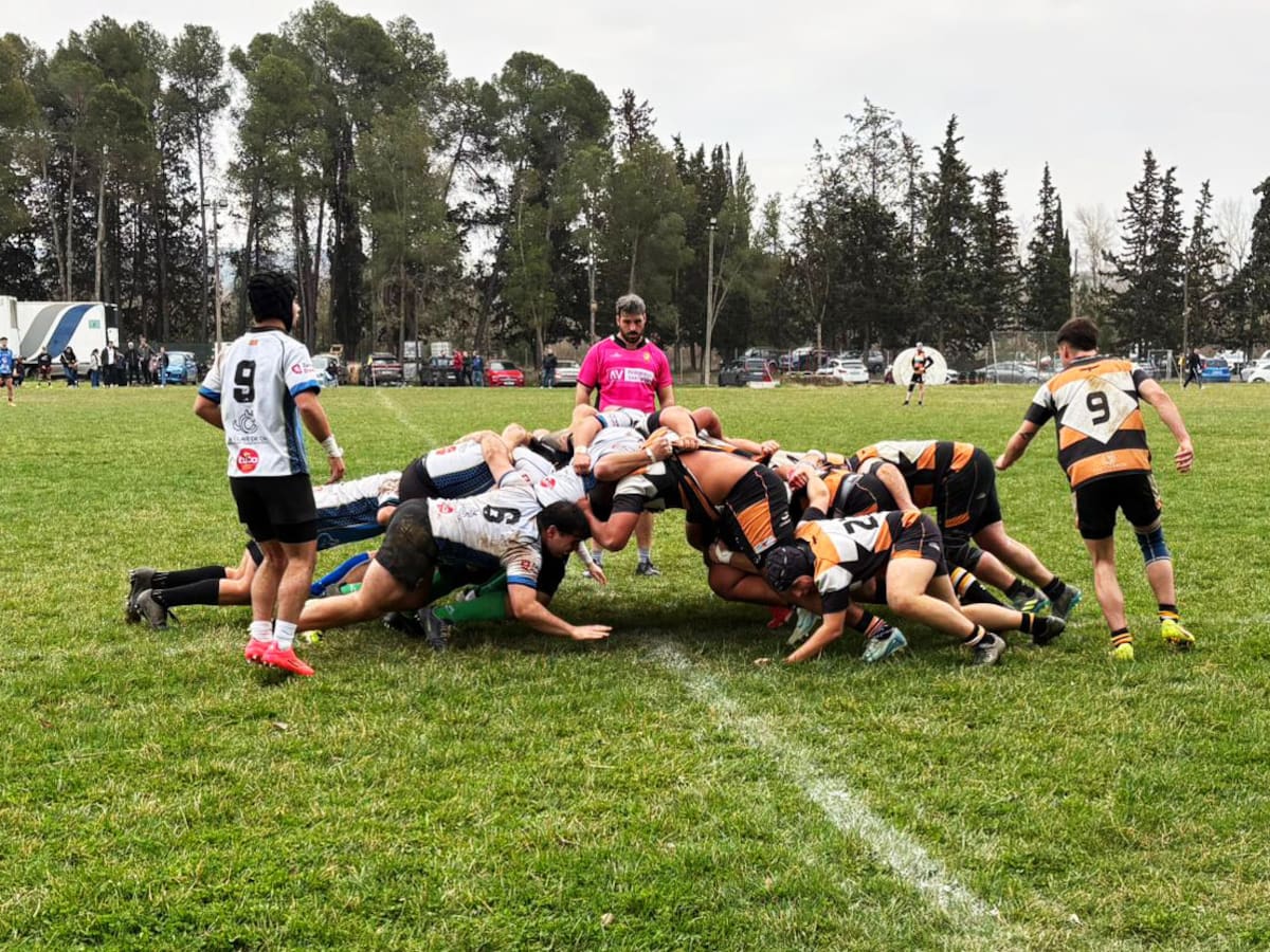 El Quebrantahuesos Rugby Club recibe una dura derrota frente al Universitario de Zaragoza por 24 a 57