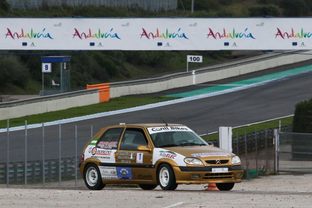 Manzanares durante la prueba en el Circuito de Jerez