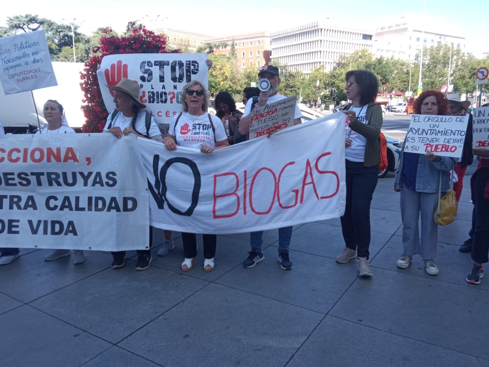 La Ribera, presente en la manifestación de Madrid por la regulación de macrogranjas y plantas de biogás