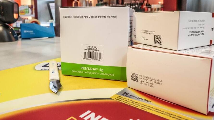 Desde esta semana, los pacientes del Departamento de Elda deben recoger sus medicamentos en la farmacia del Hospital Virgen de la Salud, con cita previa y de manera presencial.