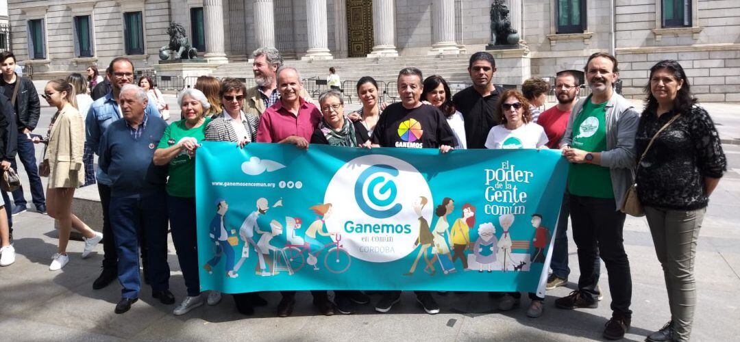 Los representantes de las candidaturas se han concentrado frente al Congreso de los Diputados