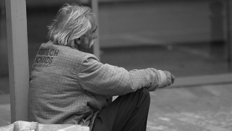 En Navarra hay 83.000 personas en riesgo de exclusión social, de las cuales, 15.000 sobreviven con 332 euros al mes