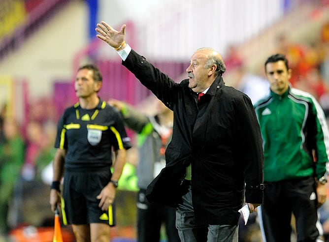 Vicente del Bosque ha vuelto a jugar en su ciudad, Salmanca, esta vez, como entrenador de la selección española